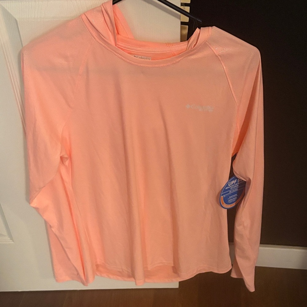 Columbia PFG Top